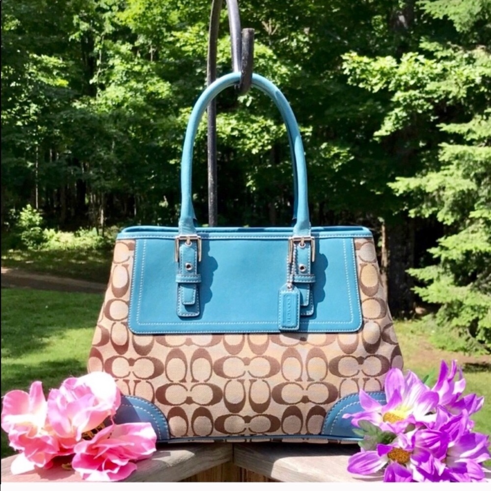 COACH Limited Edition Large Tote w/Expanding Sides - Picture 7 of 7